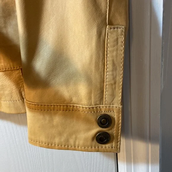 Kenneth Cole tan leather jacket size L - Picture 5 of 9